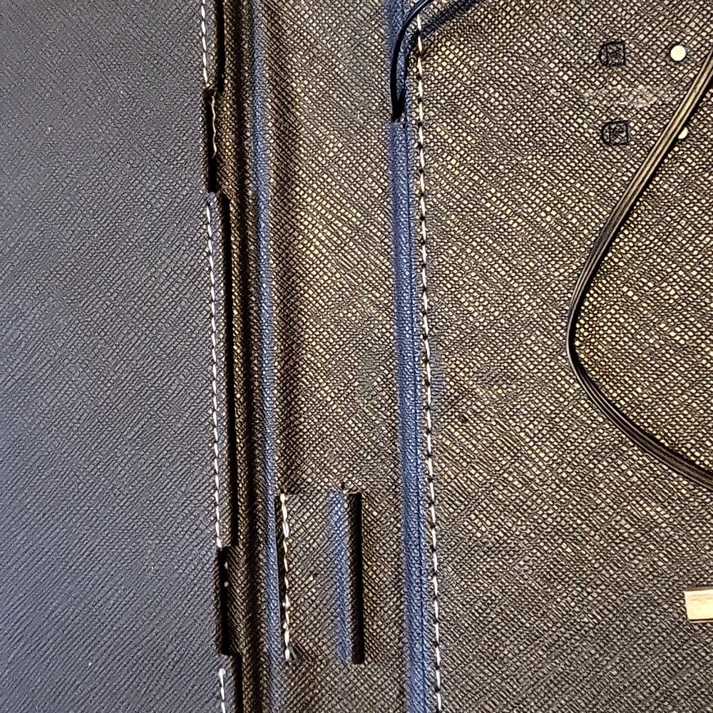 UltraTab Tablet - Picture 5 of 7